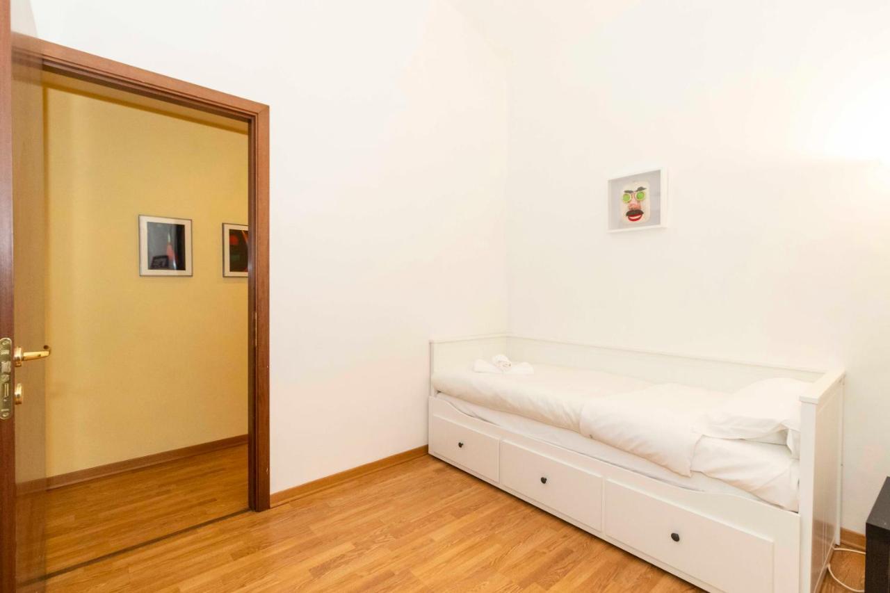 Porta Nuova & San Salvario Roomy Flat Torino Eksteriør billede